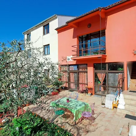 Fuer 2 Personen Ca 18 Qm In Pula, Istrien Istrische Riviera Appartement *